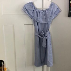 Casual dress (could be off shoulder or on shoulder)